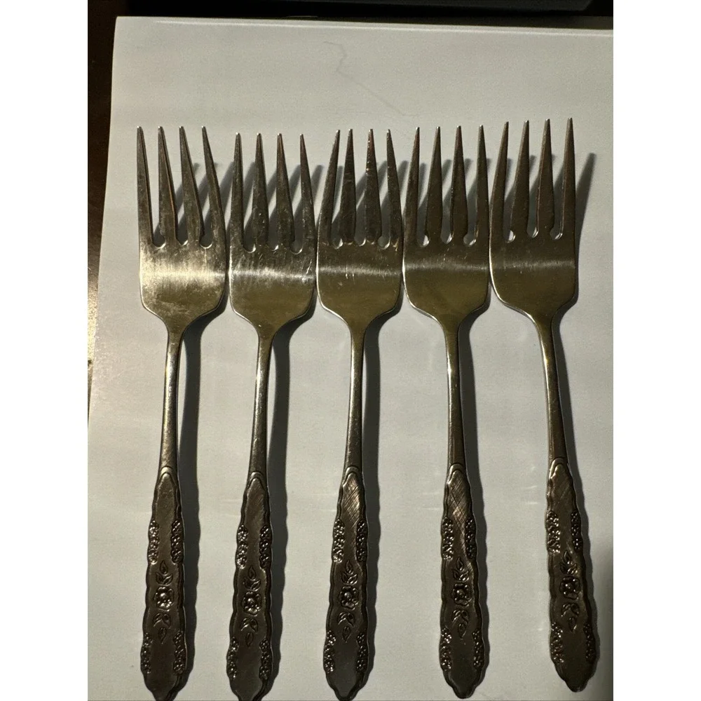 Oneida FIRST ROSE JILLIAN Stainless Flatware Silverware‎ 5 Salad Forks